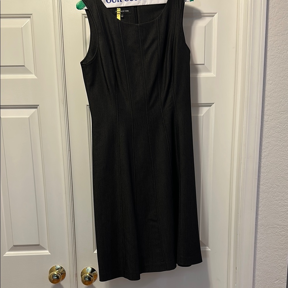 Jones New York Sleeveless Dress